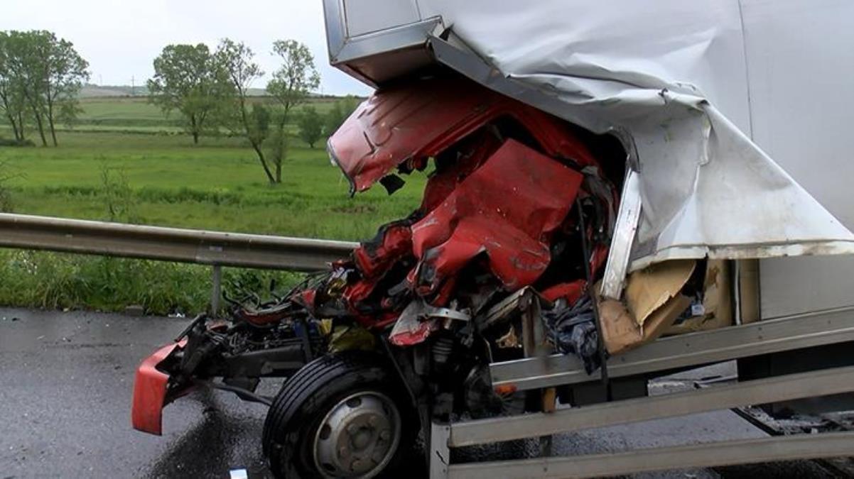 Arnavutköy’de trafik kazası: 1 ölü, 1 yaralı