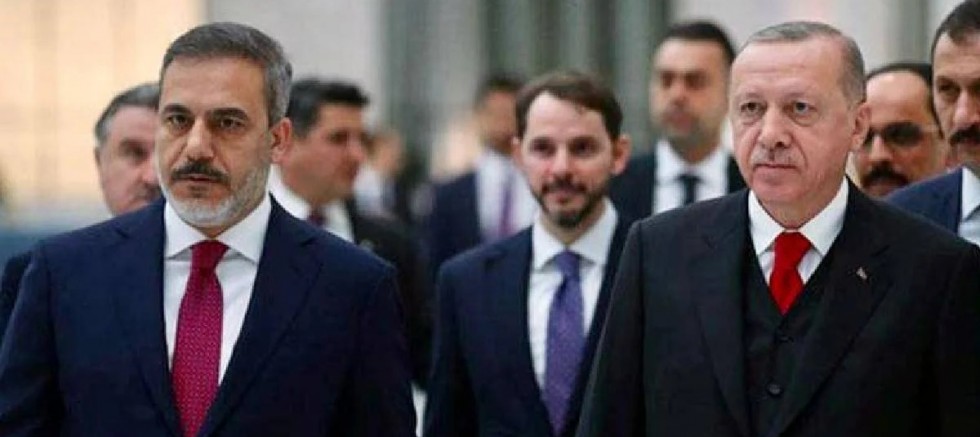 Dışişleri Bakanı Hakan Fidan, Kırgızistan, Moldova ve Estonya bakanlarıyla telefonda görüştü