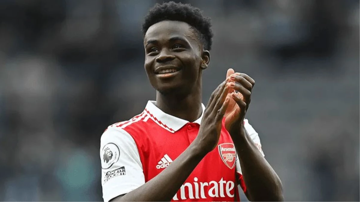 Koca yürekli Saka! Dünyaca ünlü futbolcudan Türkiye’ye dev deprem yardımı