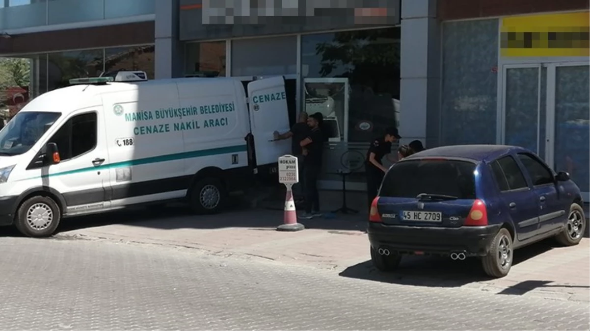 Manisa’da pizza restoranına silahlı saldırı: 1 ölü, 1 ağır yaralı
