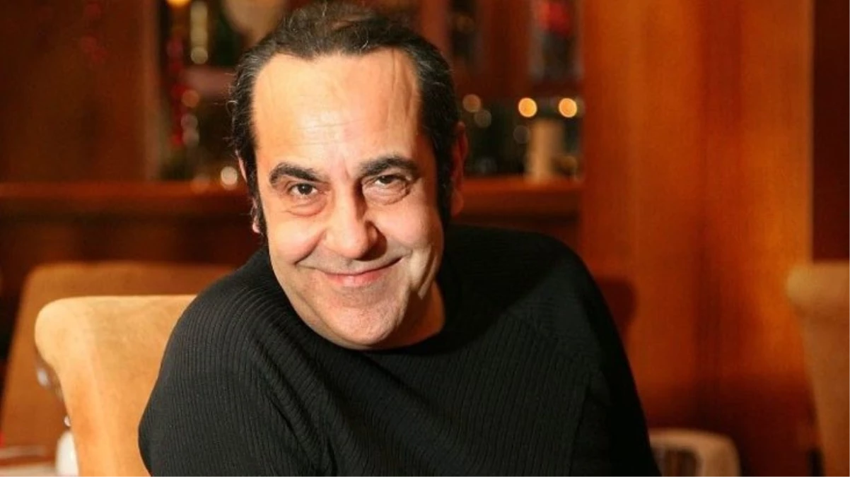 Özkan Uğur’un ölümü sanat ve siyaset camiasını yasa boğdu! Paylaşımlar peş peşe geldi