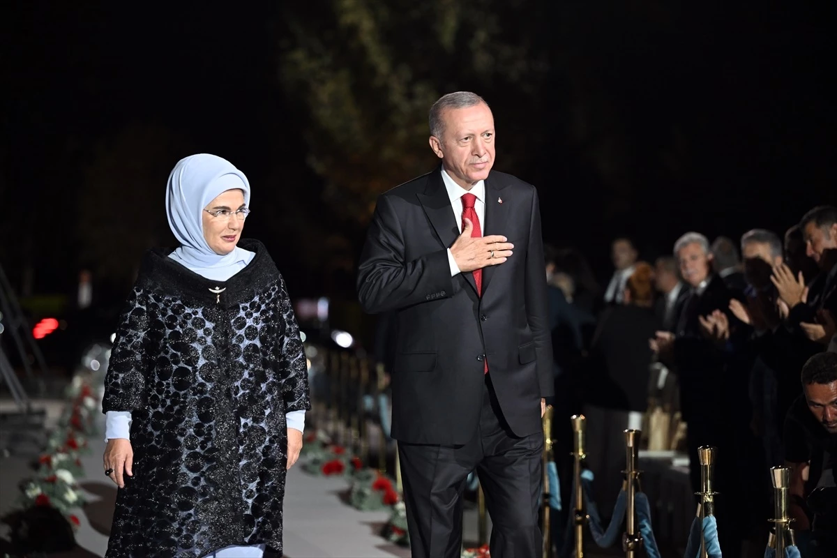 Cumhurbaşkanı Erdoğan: Asıl büyük kutlamayı 29 Ekim’de yapacağız