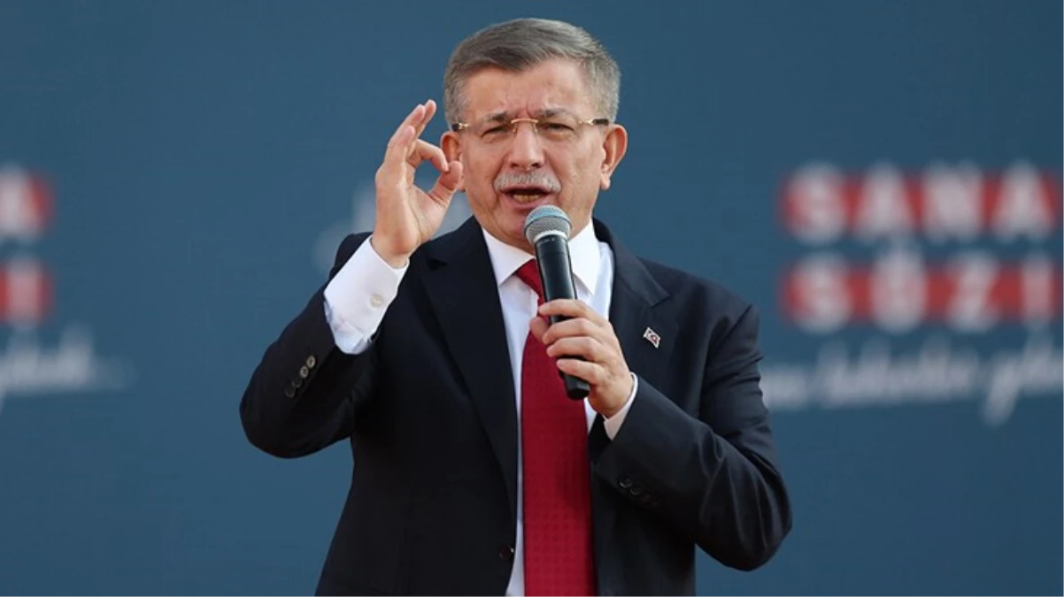 Davutoğlu’nun “En son tercihim seçime CHP listelerinden girmekti” sözlerine CHP’li vekilden sert tepki