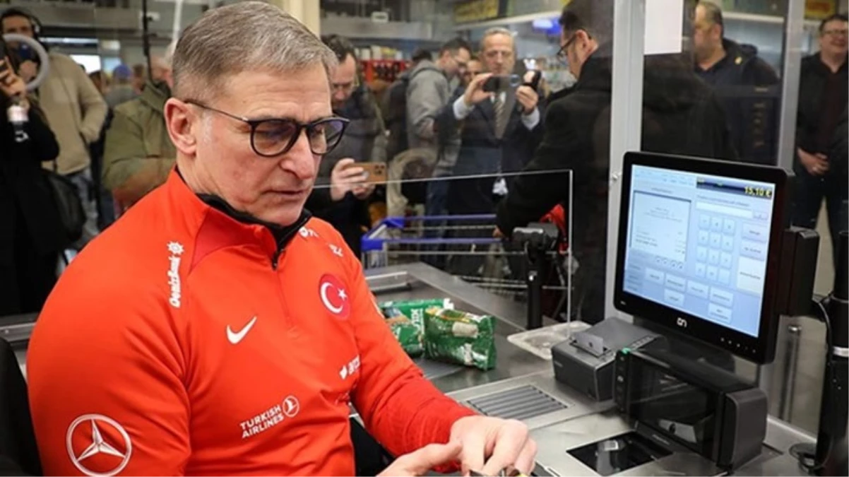 Erkeklerden ümidi kesti! Stefan Kuntz’un yeni adresi çok konuşulur