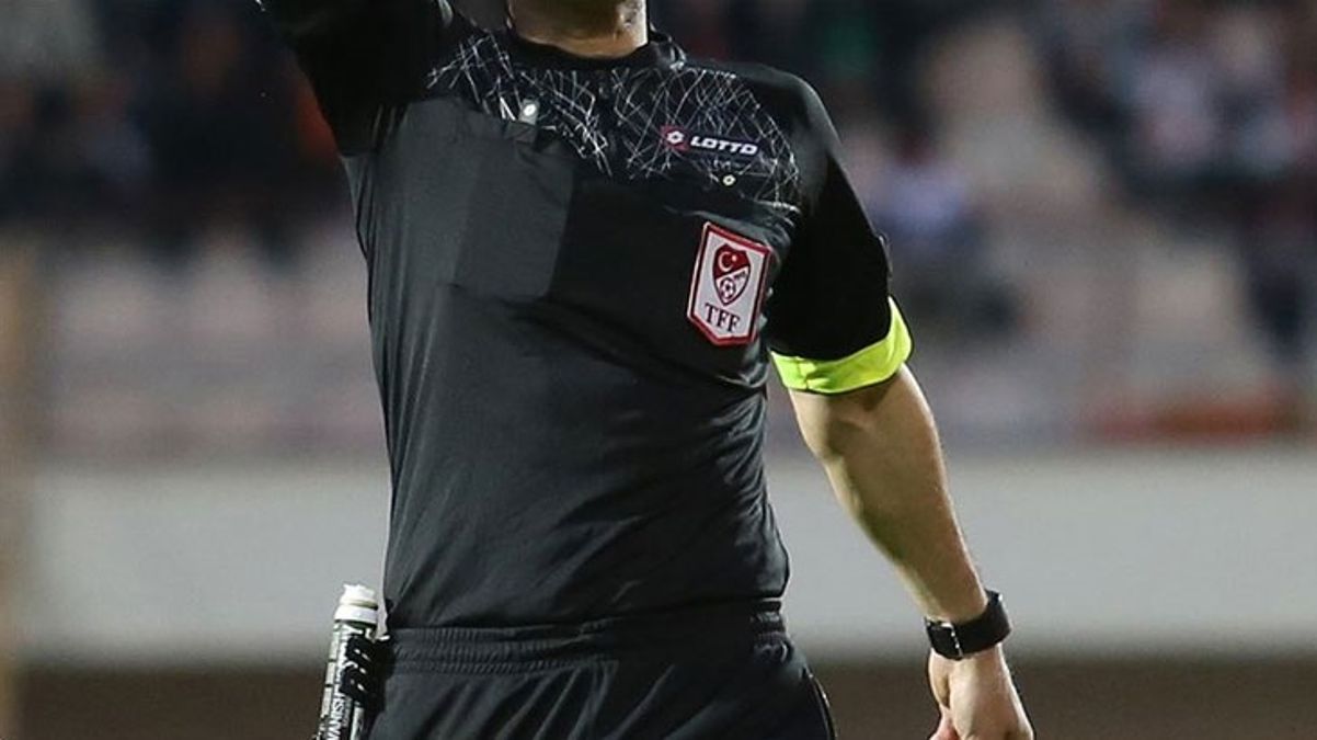 Süper Lig’de erteleme maçlarını yönetecek hakemler açıklandı