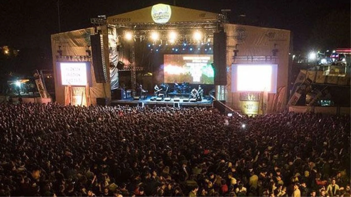 Adana Valiliği’nin iptal kararı mahkemeden döndü, Çukurova Rock Festivali katılımcılara kapılarını açtı