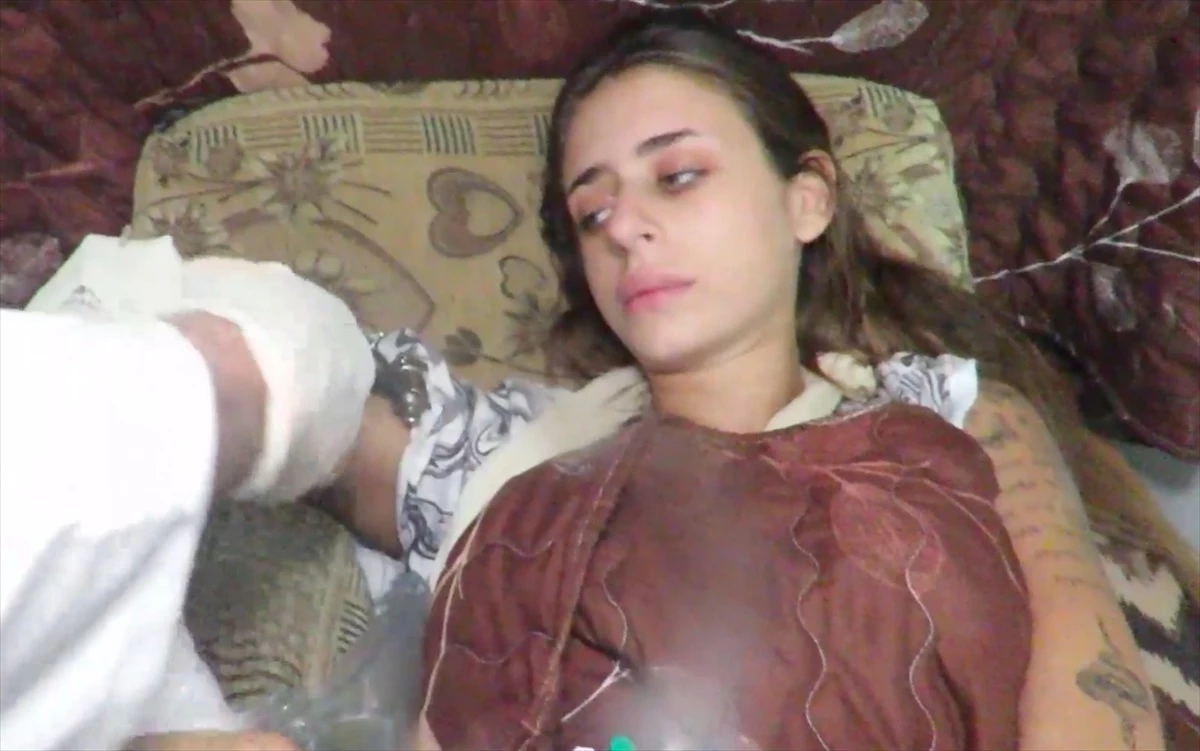 Hamas, Gazze’de tutulan İsrailli kadın esirin tedavi görüntülerini paylaştı