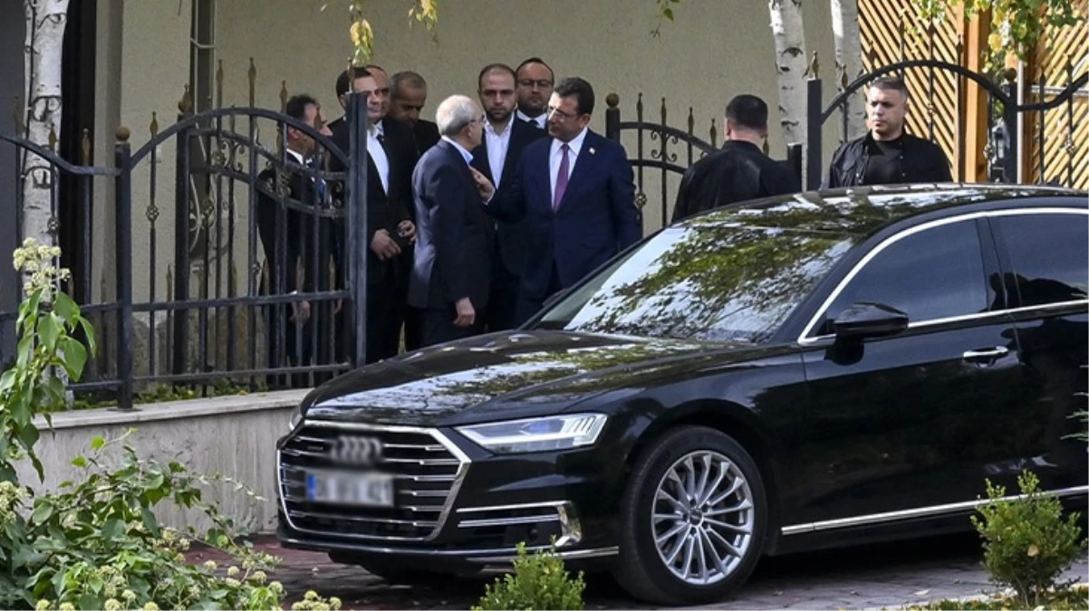 Kılıçdaroğlu ve İmamoğlu bir araya geldi! Açıklama yapmasalar da beden dilleri her şeyi anlatıyor