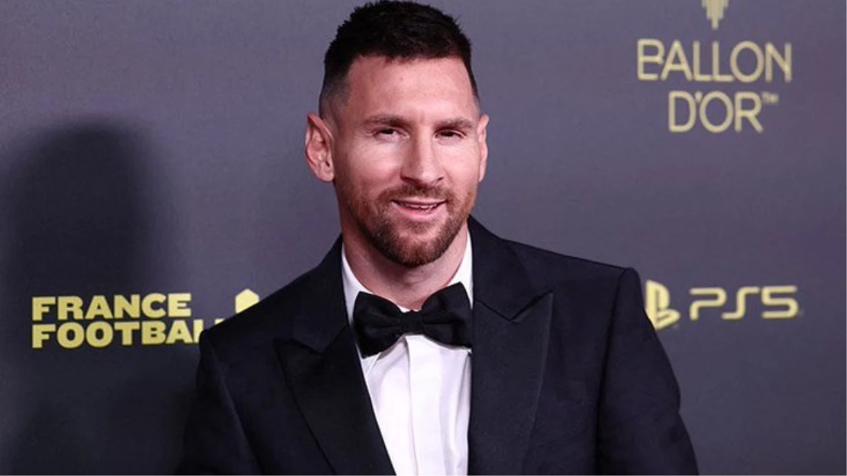 Dünya daha önce bunu yapan futbolcu yok! Lionel Messi, 8. kez Ballon d’Or’un sahibi oldu