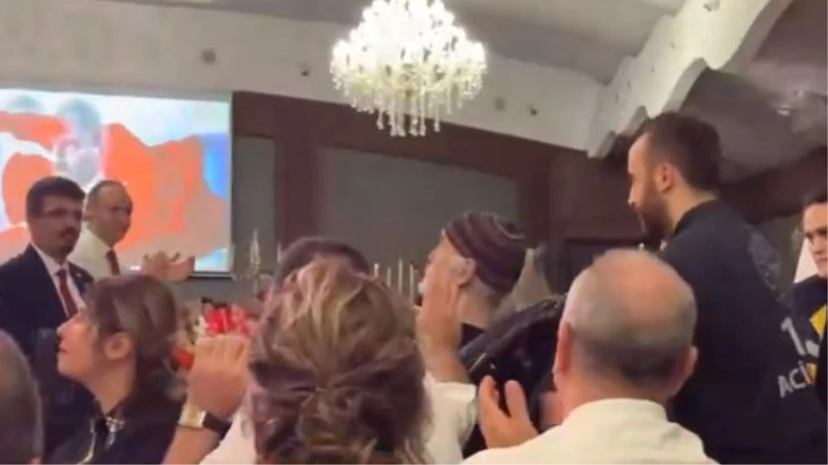 Sanatçı Fuat Saka, Cumhuriyet Balosu’nda fenalaşarak hastaneye kaldırıldı