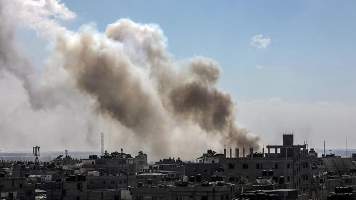 Son Dakika: İsrail, Gazze’deki Cibaliye Mülteci Kampı’na saldırdı! Çok sayıda ölü ve yaralı var