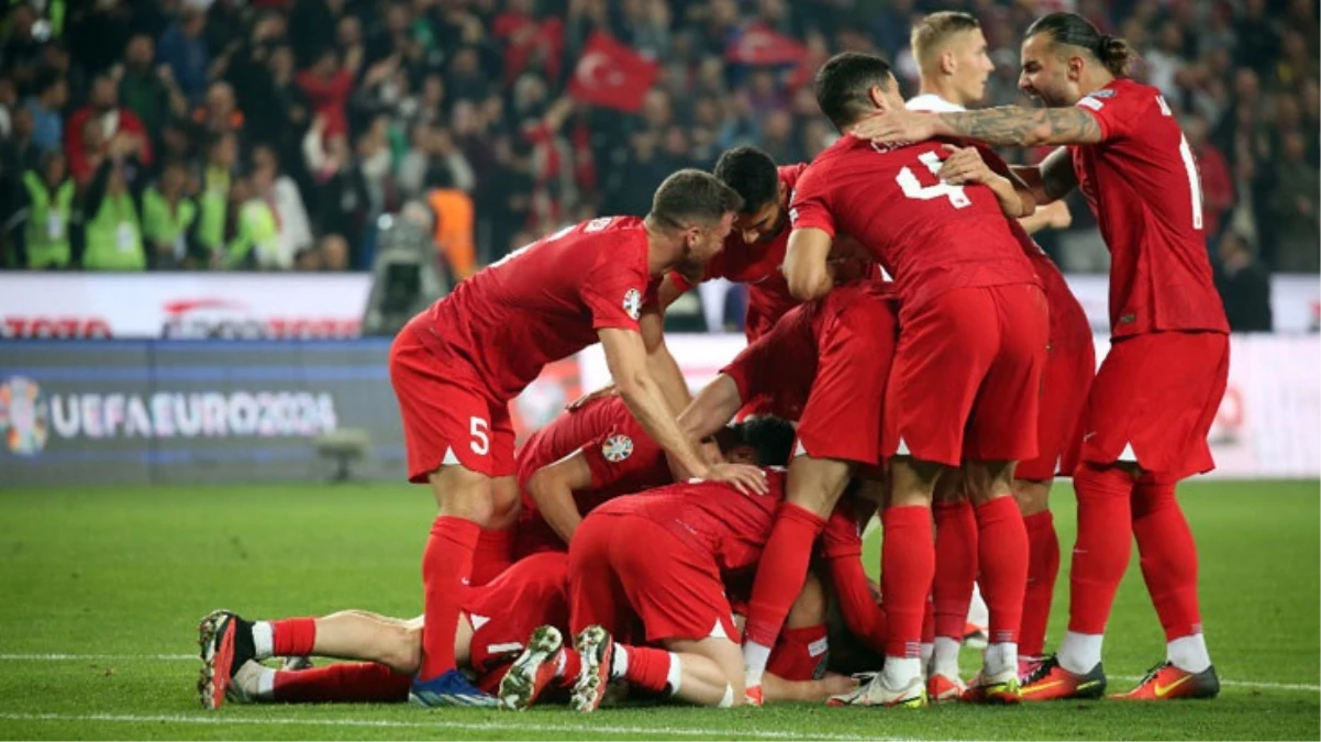 Son Dakika: Türkiye, Letonya’yı 4-0 yenerek EURO 2024’e katılmayı garantiledi