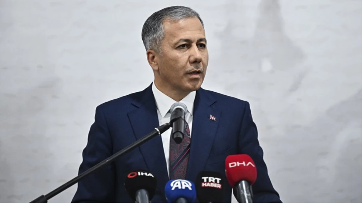 Ali Yerlikaya’nın Atatürk’ü andığı video büyük beğeni topladı: O, hayatındaki 10 Kasımlarda neredeydi?