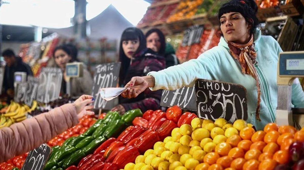 Arjantin’de enflasyon yüzde 142,7 ile rekor kırdı