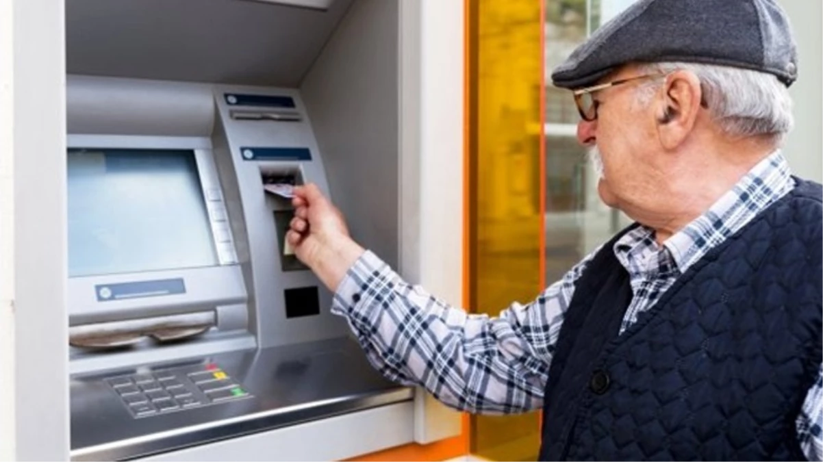 Çalışan emeklilere de 5 bin TL ikramiye verilmesi için tek bir adım kaldı