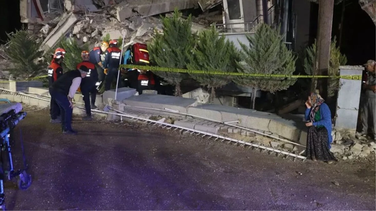 Enkaz üzerinde çekimleri yapılan “Şahsi Meselemiz” filmi Hataylıları kızdırdı: Bu size açık çağrımızdır