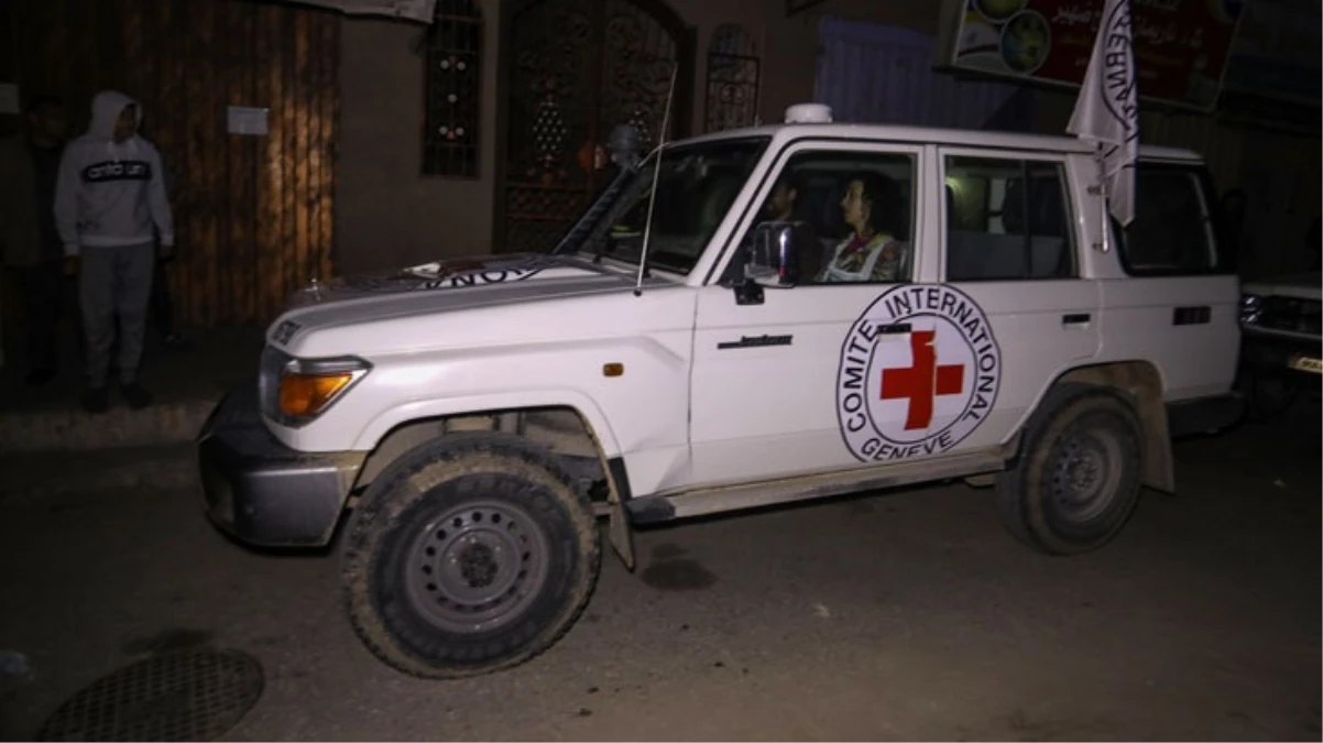 Gazze’deki geçici ateşkesin 6. gününde Hamas, 10 rehineyi serbest bıraktı