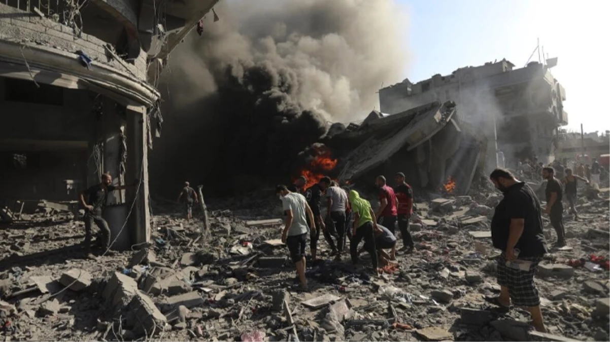 İsrail Gazze’deki El-Megazi Mülteci Kampı’na bomba yağdırdı! En az 51 kişi hayatını kaybetti