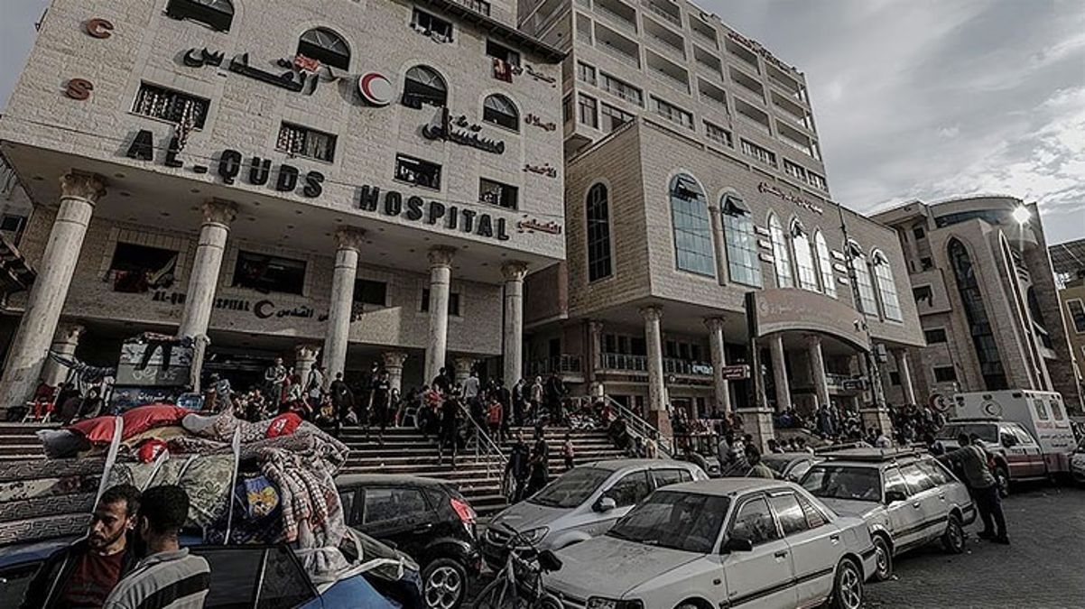 İsrail’in ablukası altında kalan Kudüs Hastanesi zorunlu olarak boşaltıldı