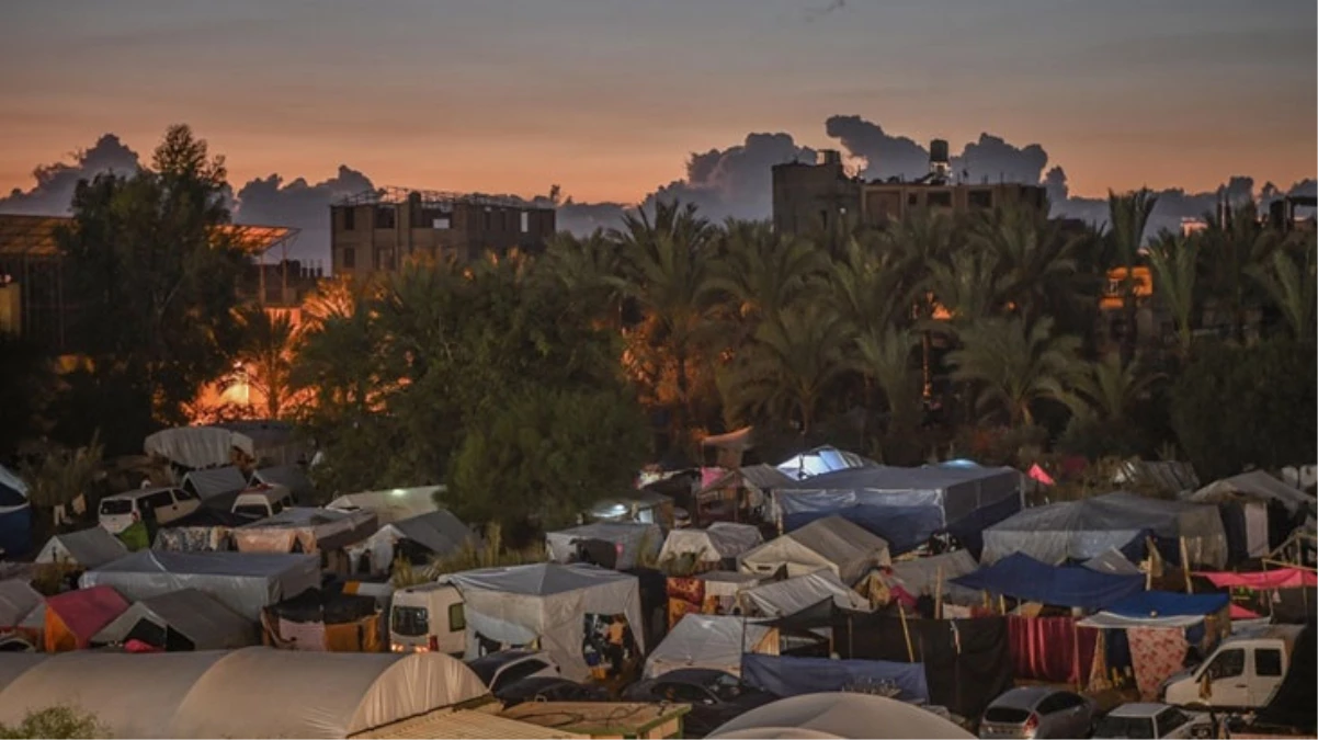 İsrail ordusu Gazze’deki katliamlarına devam ediyor: Bu kez de bir okul ve camiyi vurdular