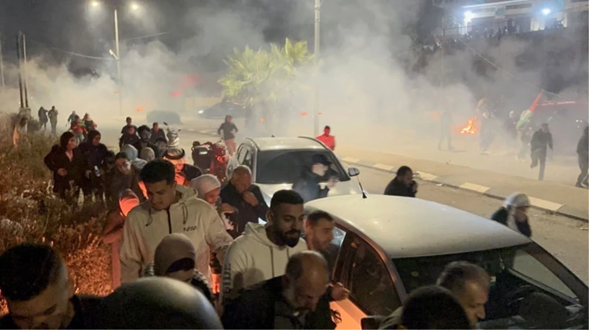 İsrail polisi, Filistinli esirlerin serbest bırakılacağı noktaya ateş açtı: 1 yaralı