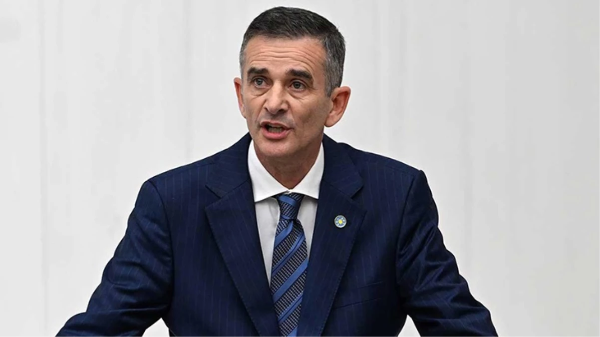 İYİ Partili Ümit Dikbayır’dan hakkındaki taciz iddialarına yanıt: O kızın genel başkanlıktan birisiyle ilişkisi vardı