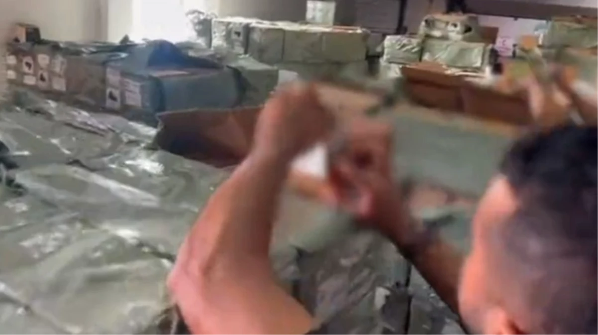 Mersin Limanı’nda 113 bin 250 kaçak elektronik sigara yakalandı