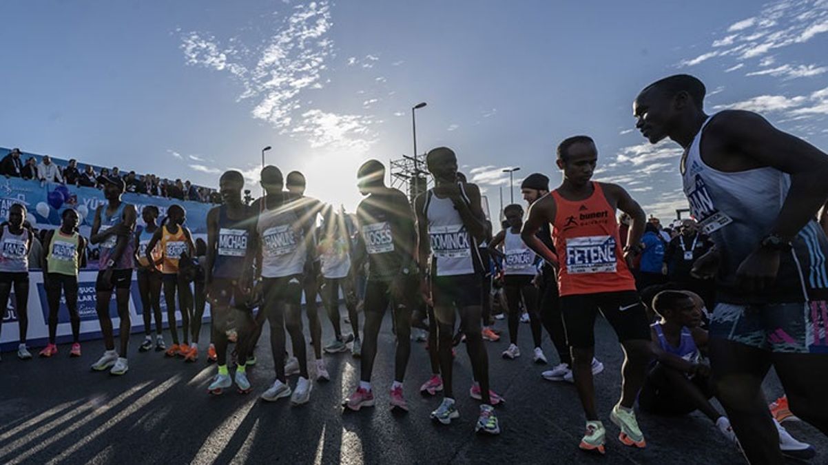 Son Dakika: 45. İstanbul Maratonu’nda Kenyalılar ipi göğüsledi! İşte kazandıkları para ödülü