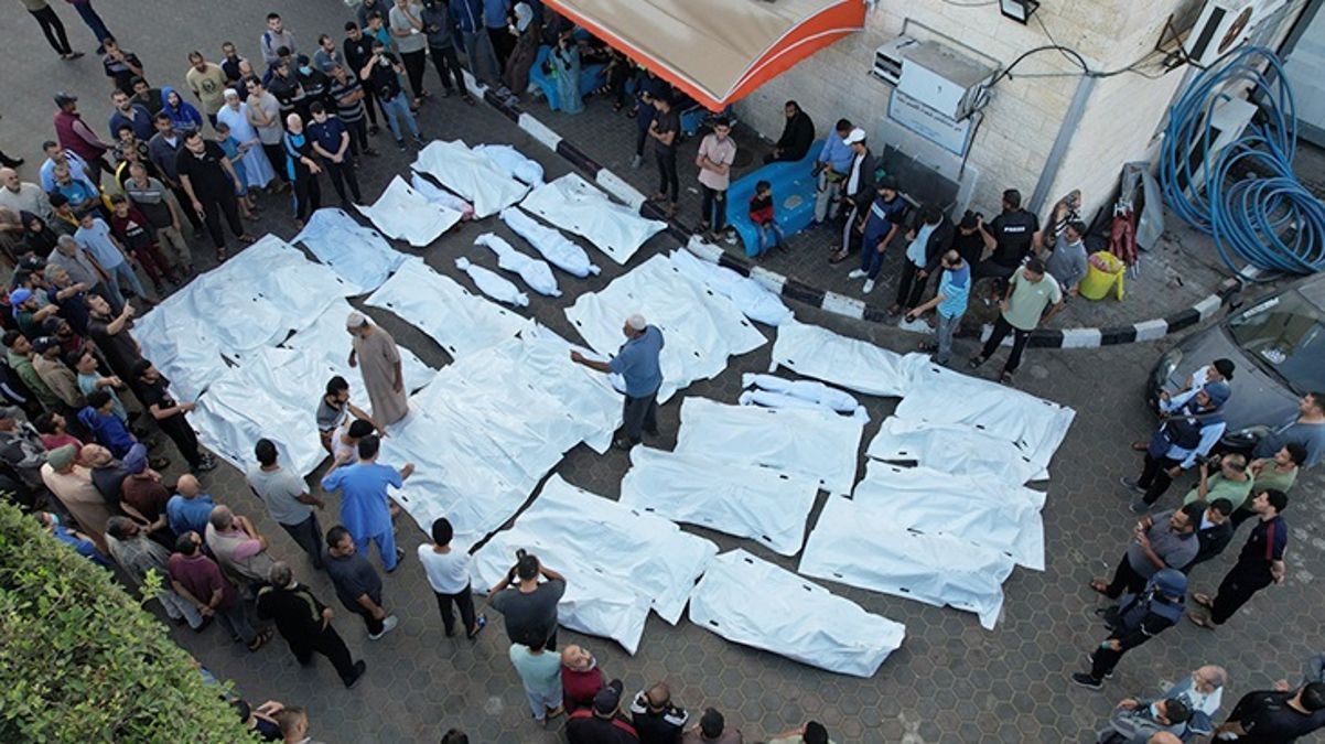 Son Dakika: İsrail’in saldırıları sonucu Gazze’de can kaybı 10 bini geçti