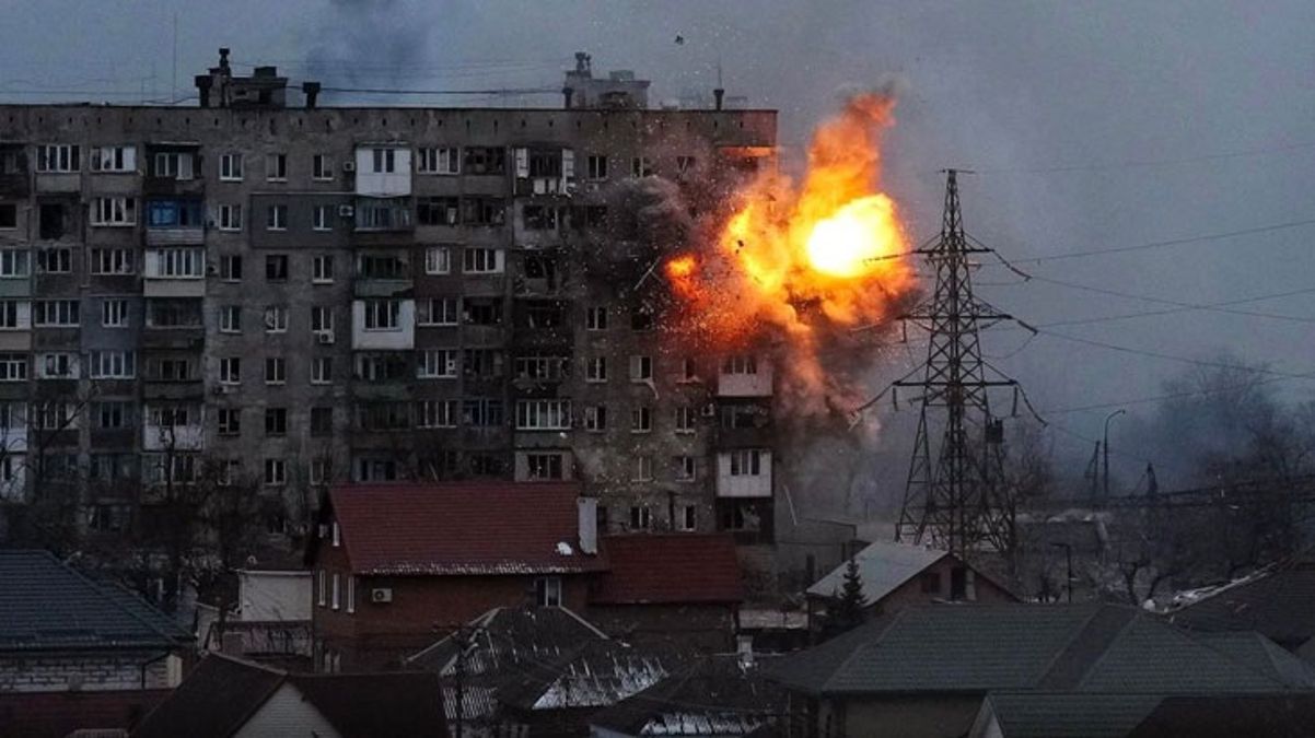 Ukrayna Genelkurmay Başkanı Valeriy Zalujnıy’ın asistanına doğum gününde suikast! Hediyeden el bombası çıktı