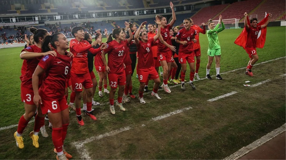 A Milli Kadın Futbol Takımı tarih yazdı! Gol bile yemeden B Ligi’ne yükseldik