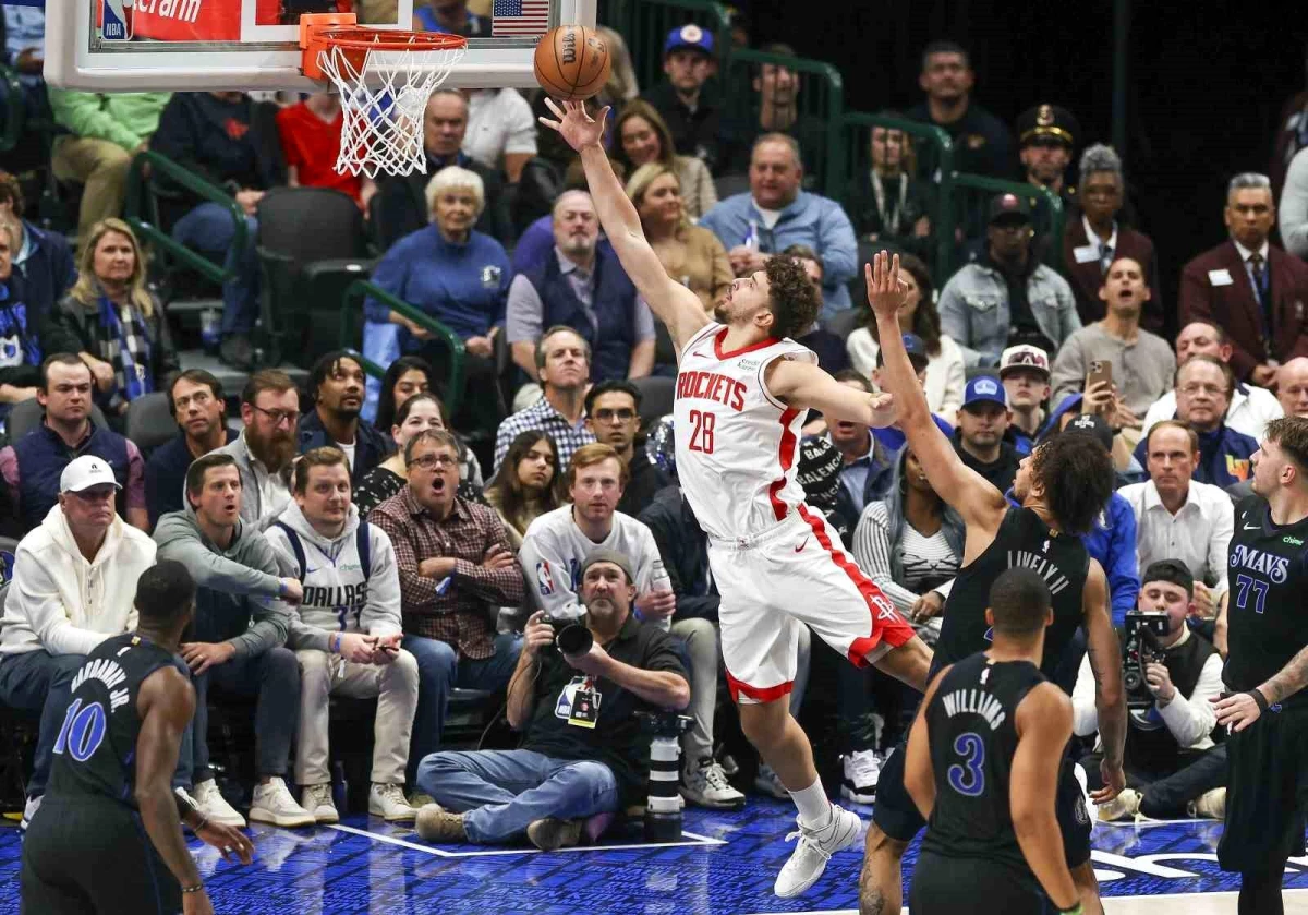 37 dakikada yaptıklarının izahı yok! Alperen Şengün, NBA’de tarihe geçti