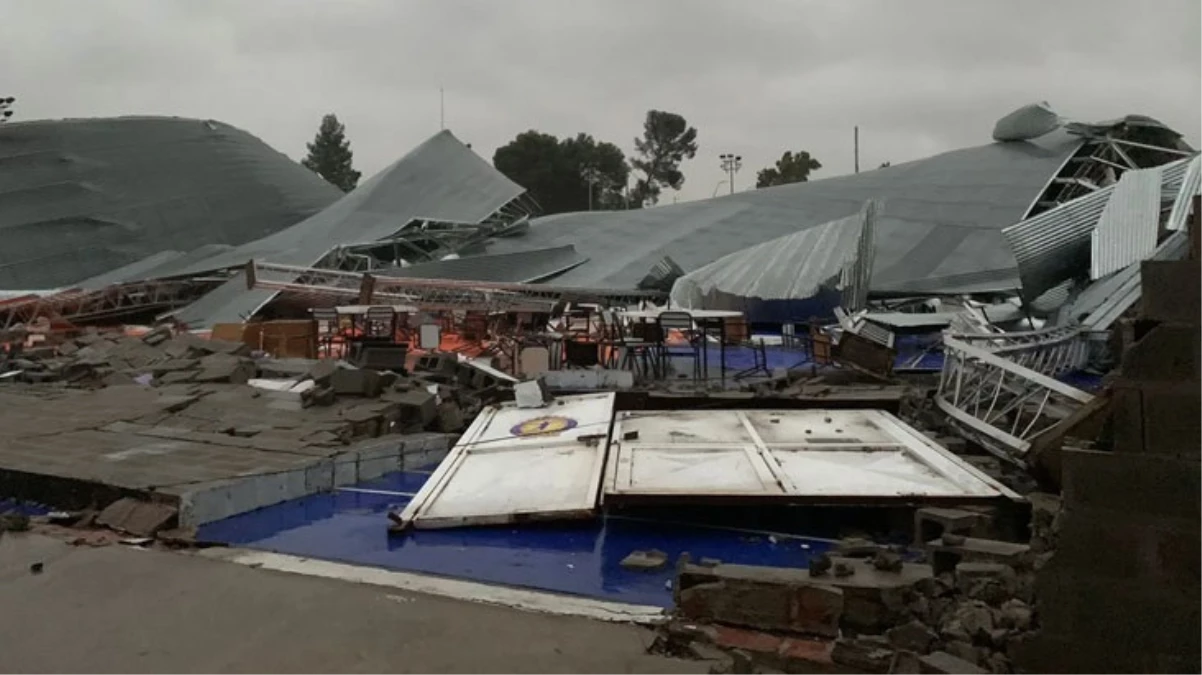 Arjantin’de şiddetli fırtına! 13 kişi öldü, park halindeki uçaklar savruldu