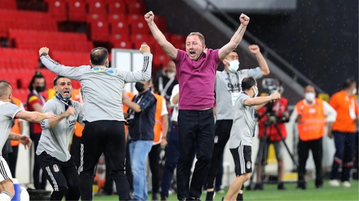 Sergen Yalçın’a açıkça soruldu: Beşiktaş’ın başına geçmek ister misin?