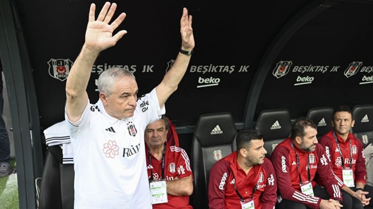 Beşiktaş, Rıza Çalımbay ile yeni anlaşma sağladı