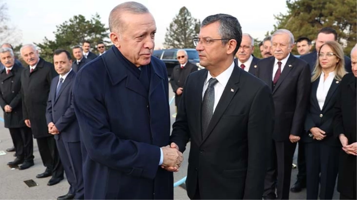 Cumhurbaşkanı Erdoğan, CHP Genel Başkanı Özel’den 50 bin lira manevi tazminat kazandı