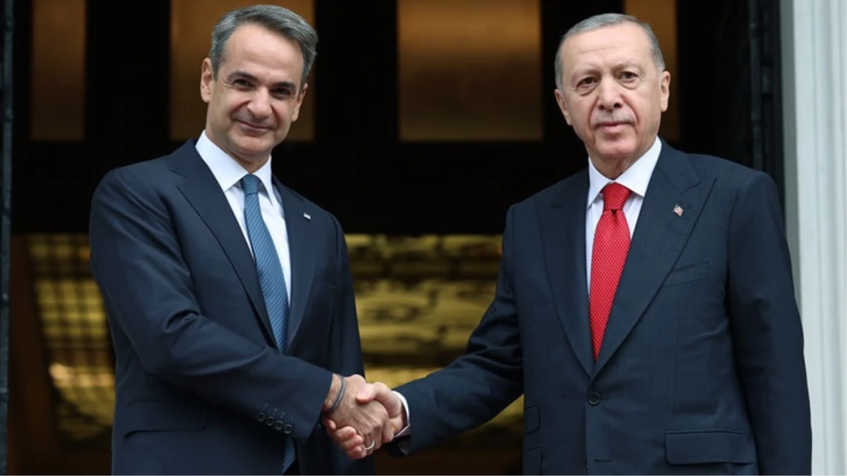 Cumhurbaşkanı Erdoğan, Yunanistan Başbakanı Miçotakis’e Gazze kitabı hediye etti