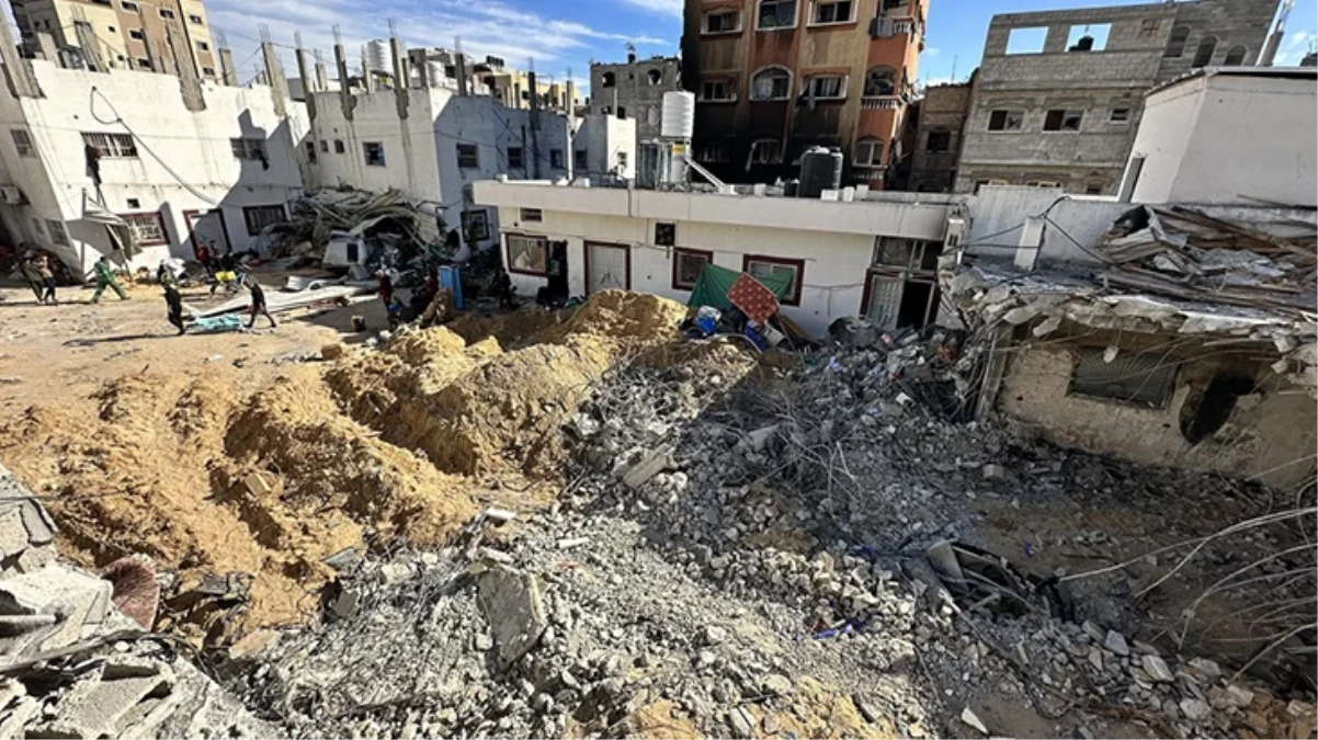 İsrail askerleri, tekerlekli sandalyede duran bir hastayı köpeklere parçalattı