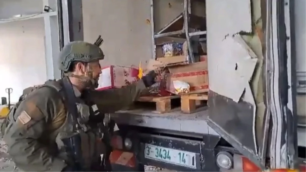 İzin olayı göz boyamak içinmiş! İsrail askerleri, Gazze’ye giden yardımları yaktı