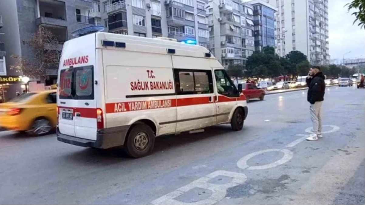 İzmir Üçyol Metro İstasyonu’nda yürüyen merdivenin ters yönde hareket etmesi sonucu 5 kişi yaralandı