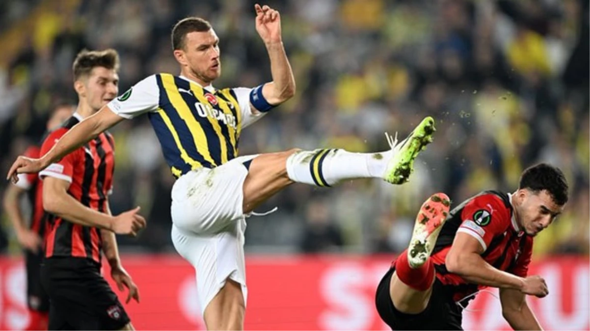 Fenerbehçe, Spartak Trnava’yı 4-0 yenerek Konferans Ligi’nde son 16’ya kaldı