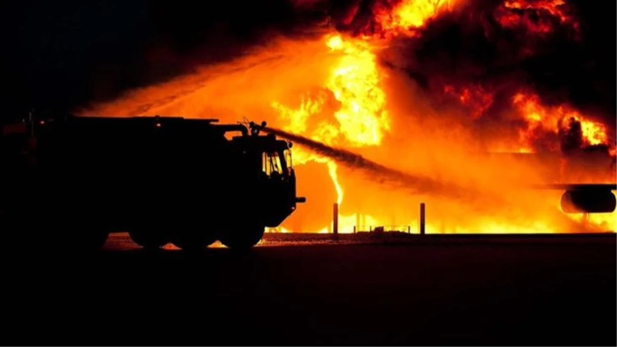 Nijerya’da petrol çalmaya çalışan gençler boru hattını patlattı! 20 kişi hayatını kaybetti