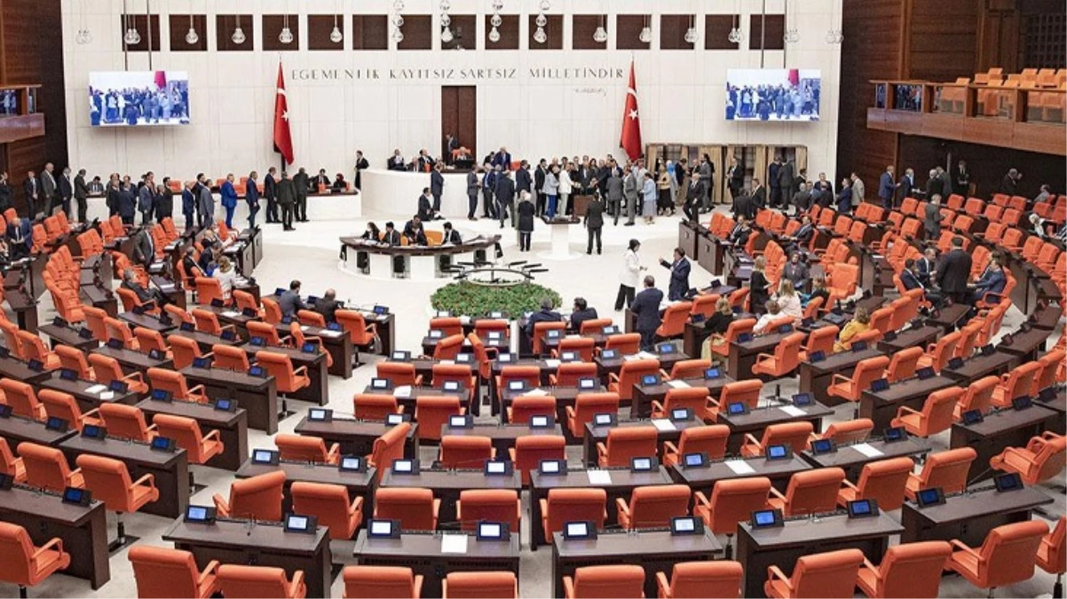 Saadet-Gelecek Grubu, Bitmez’in vefatı sonrası 20 vekil sayısını sağlayamadığı için düştü