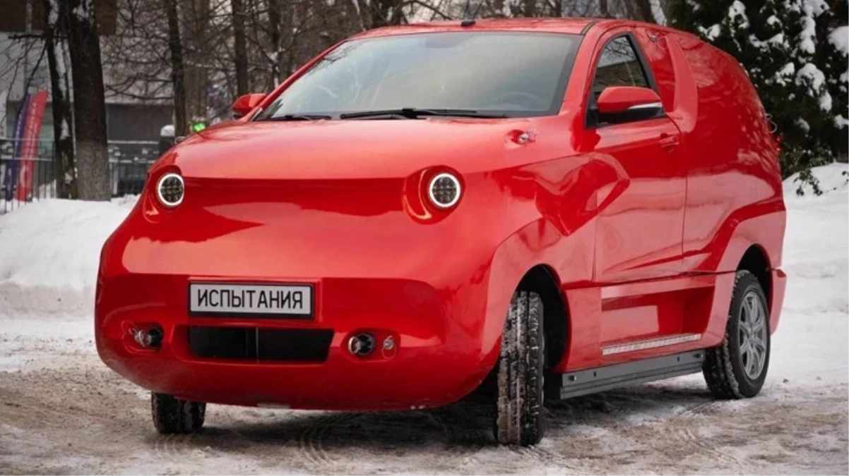 “Tesla katili” lakabını takmışlardı! Rusya’nın ilk elektrikli otomobili alay konusu oldu