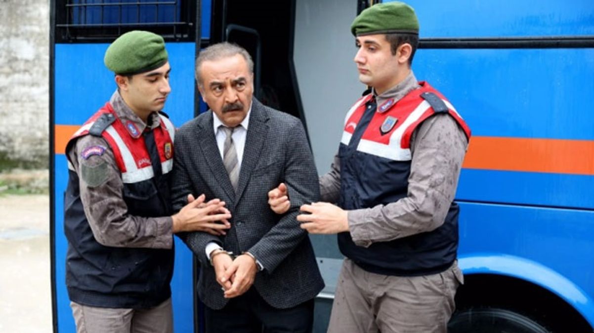 Yılmaz Erdoğan’ın başrol olduğu İnci Taneleri dizisinin fragmanı tepki çekti
