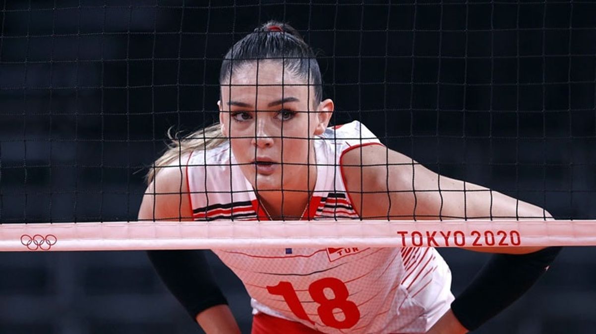 Futbolcu olsaydı hangi mevkide oynardı? Zehra Güneş’in verdiği cevap olay oldu