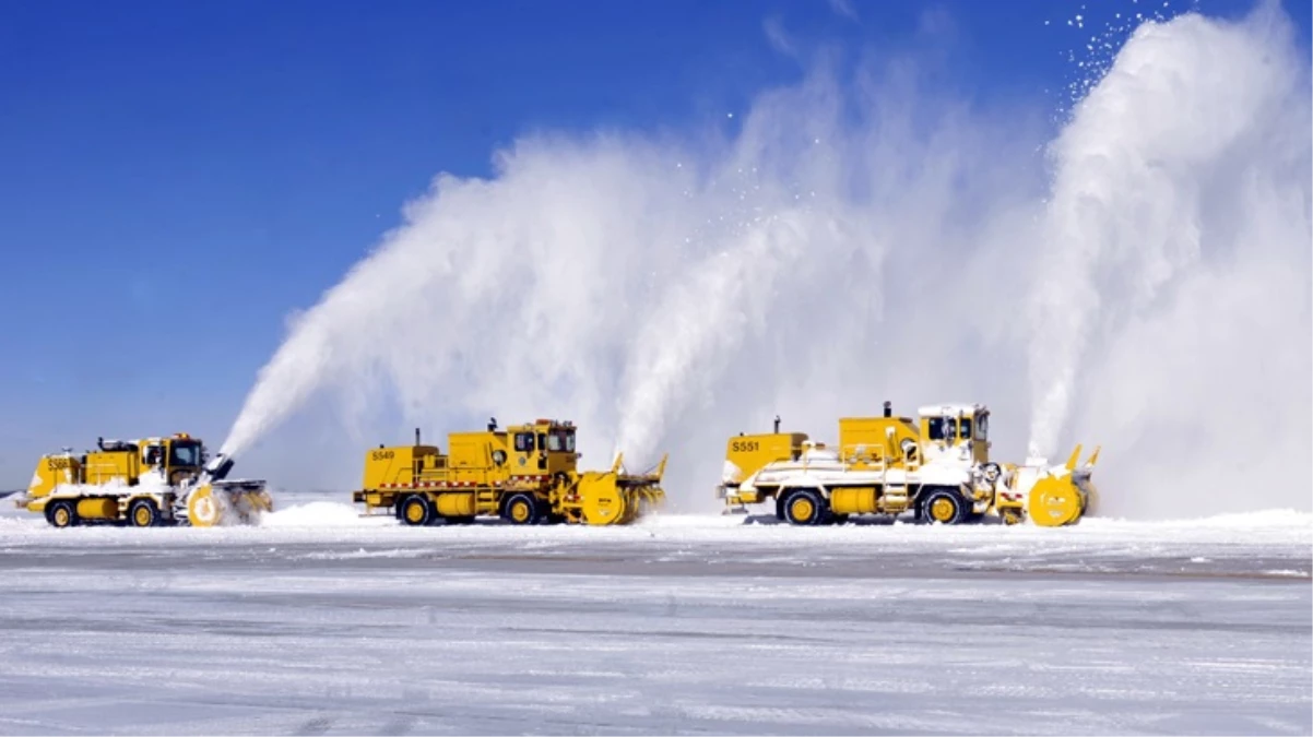 ABD’de kar fırtınası alarmı! 2 kişi hayatını kaybetti, eyaletlerde OHAL ilan edildi