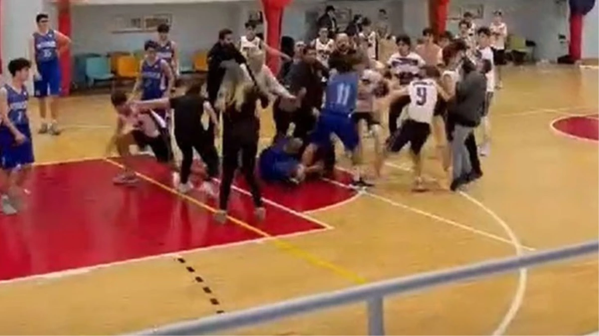 Bursa’da basket sahası boks ringine döndü! 16 yaşındaki basketbolcunun dişlerini kırdılar