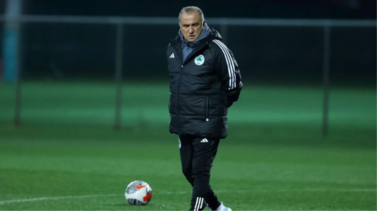 Oyuncular pür dikkat kesildi! Fatih Terim’in maç önü yaptığını gören herkes aynı yorumu yapıyor