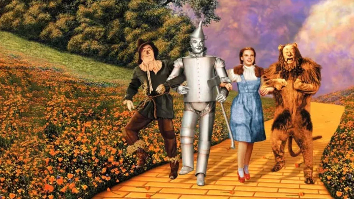 “Oz Büyücüsü” filmindeki ikonik kırmızı ayakkabıları çalan hırsıza 23 bin 500 dolar para cezası